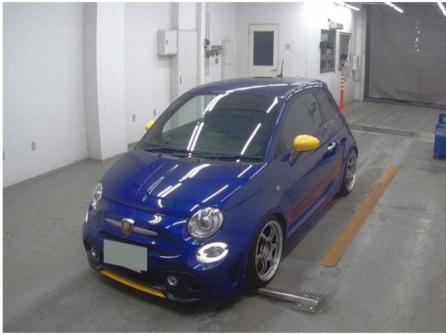 2020 Abarth 595 Pista