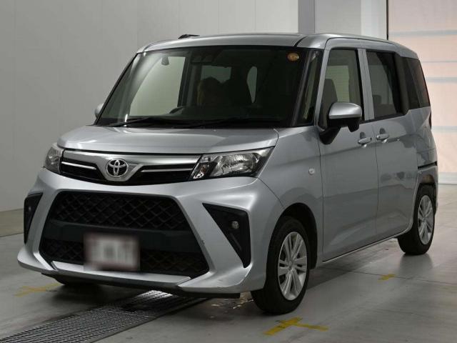 2021 Toyota Roomy X