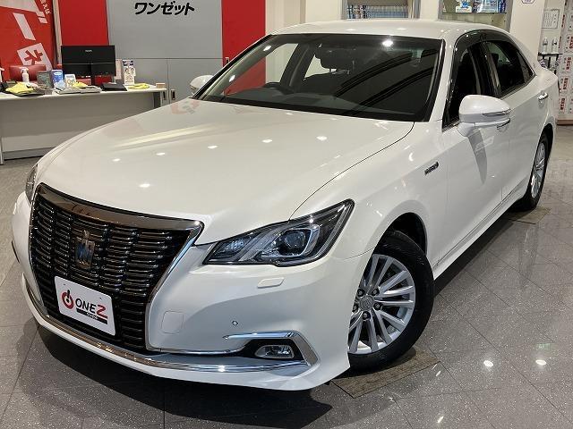 2016 Toyota Crown Hybrid Royal Saloon G