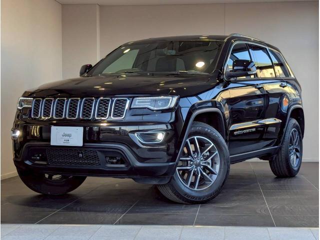2020 CHRYSLERJEEP JEEP GCherokee Laredo
