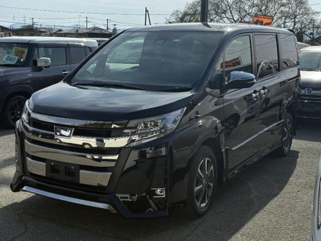 2021 Toyota Noah Si Double Bee?