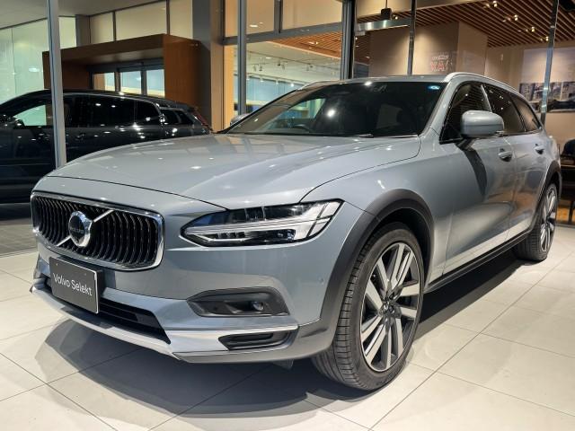 2022 Volvo VOLVOV90CrossCountry Cross Country B6 AWD Pro