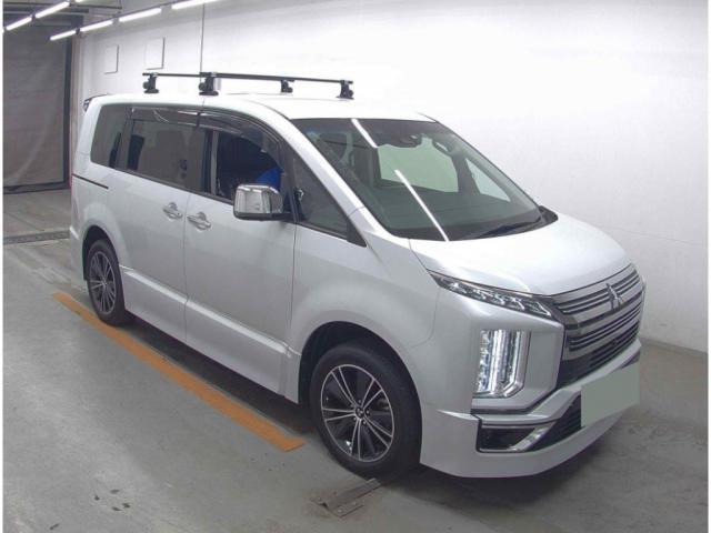2022 MITSUBISHI Delica D5 Urban Gear P Edition Leather Seat Package