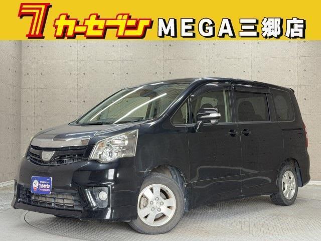 2013 Toyota Noah Si