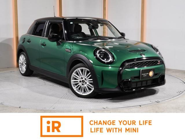 2022 BMW_Mini BMW Mini 5HB Cooper SD Classic Trim