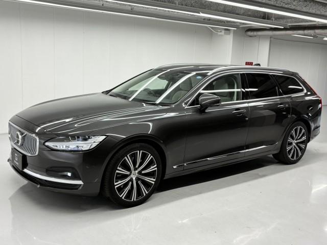 2024 VOLVO VOLVOV90CrossCountry Ultimate B5 Air Suspension Model