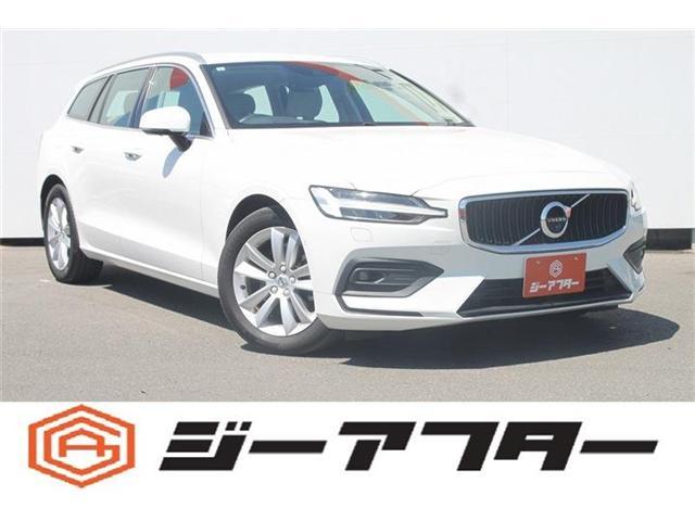2021 VOLVO V60 B4 Momentum