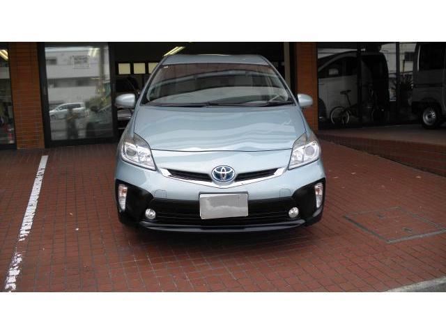 2012 Toyota Prius PHEV S — Photo 1