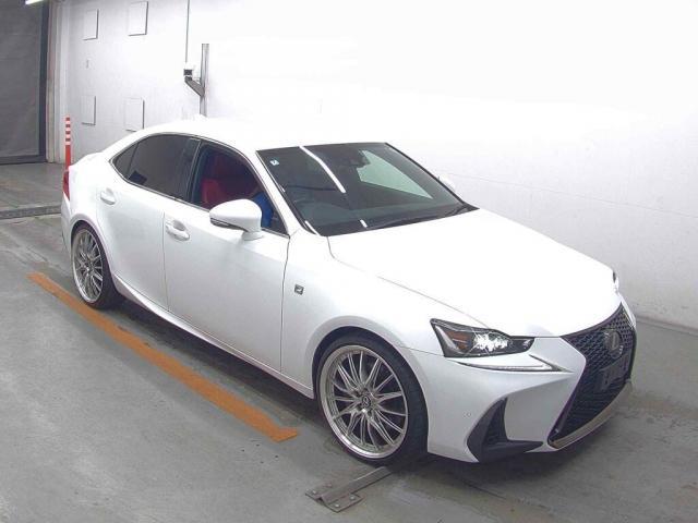 2016 IS IS200t F SPORT — Photo 1