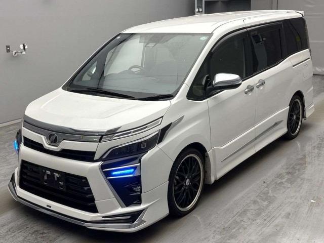 2019 Toyota Voxy ZS Kirameki?