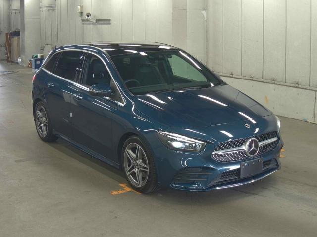 2021 MercedesBenz Benz B Class B200d AMG Line