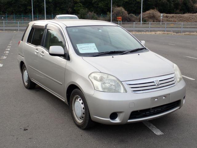 2005 Toyota Raum G Package