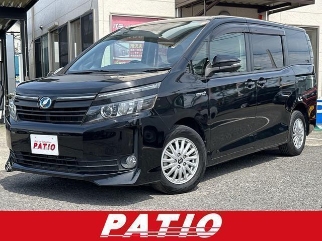 2015 Toyota VOXY Hybrid V — Photo 1