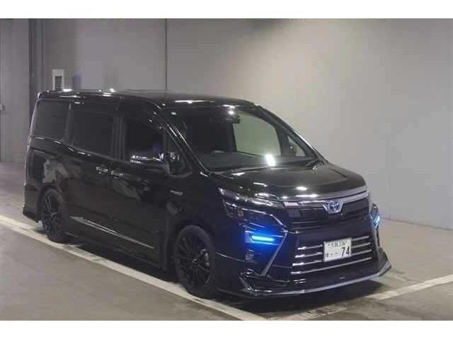 2020 Toyota Voxy Hybrid HV ZS Kirameki?