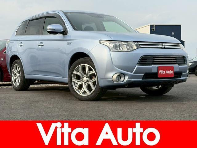 2013 MITSUBISHI Outlander PHEV G Navigation Package