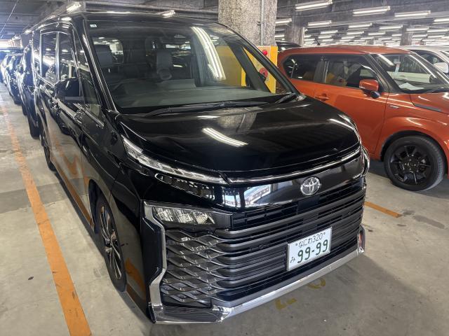 2023 Toyota VOXY S-Z