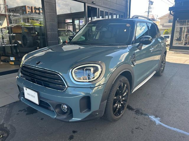 2023 BMW_Mini MINI Cooper D Crossover Premium+P Essential Trim — Photo 1