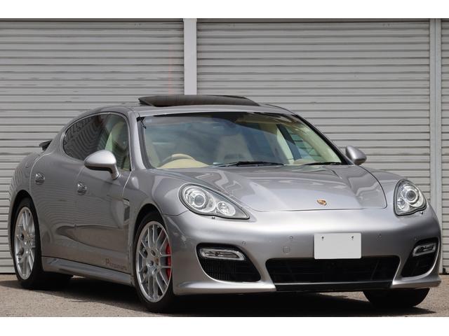 2012 Porsche Panamera Turbo
