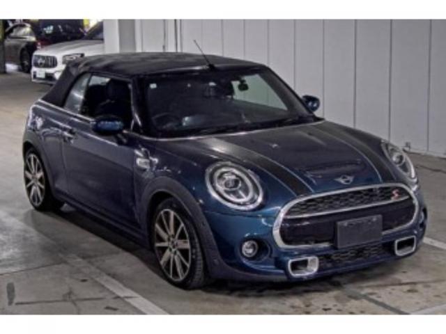 2021 BMW_Mini BMW Mini Convertible Cooper S Convertible Sidewalk Edition