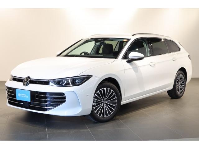2025 Volkswagen VW Passat Wagon eTSI Elegance Basic
