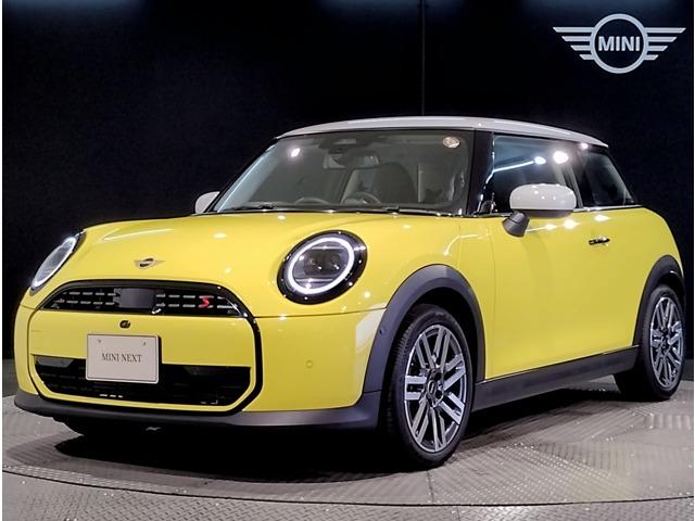 2024 BMW_Mini BMW Mini 3HB Cooper S Classic Trim