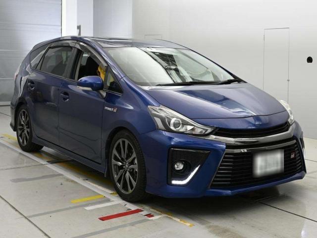 2018 Toyota Prius a S Touring Selection GR Sports