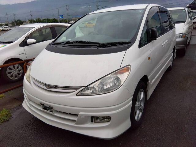 2001 Toyota Estima Aeras — Photo 1