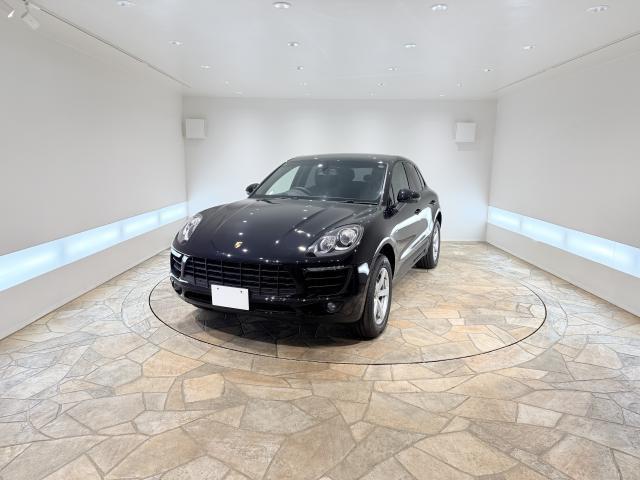 2015 Porsche Macan Macan