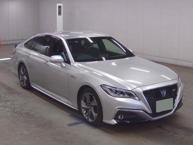 2018 Toyota Crown Hybrid RS Advance