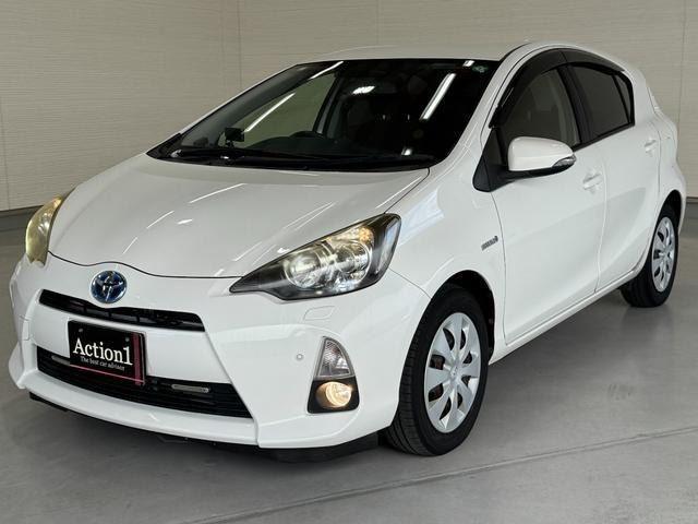 2013 Toyota Aqua G — Photo 1