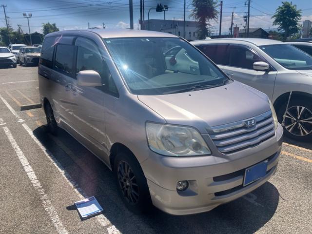 2002 Toyota Noah X_G Selection