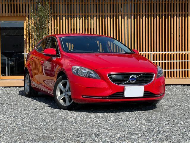 2013 VOLVO V40 T4
