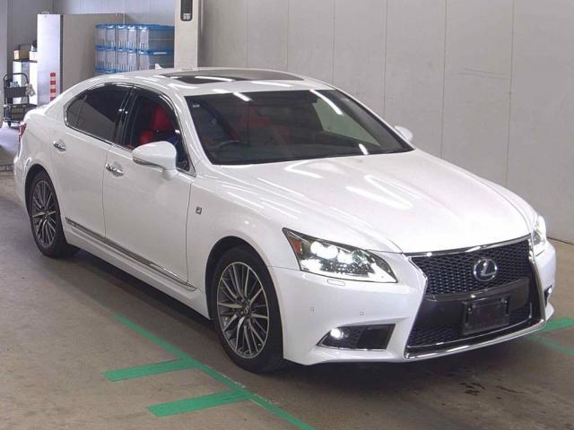 2013 LS600h F Sport L Select — Photo 1