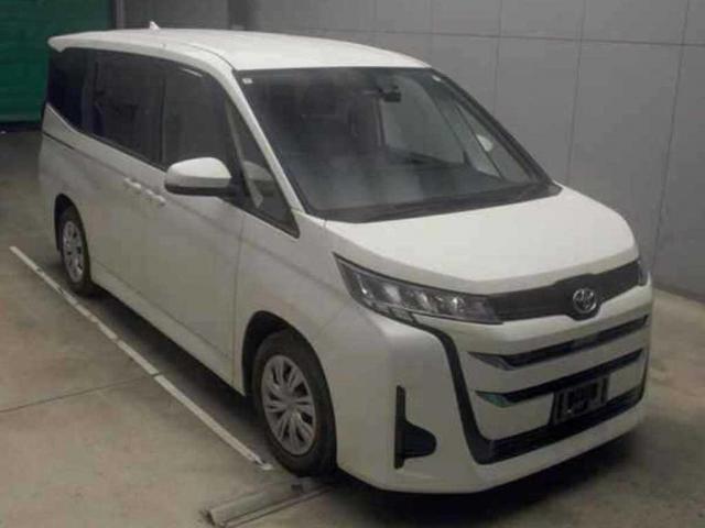 2024 Toyota Noah X — Photo 1