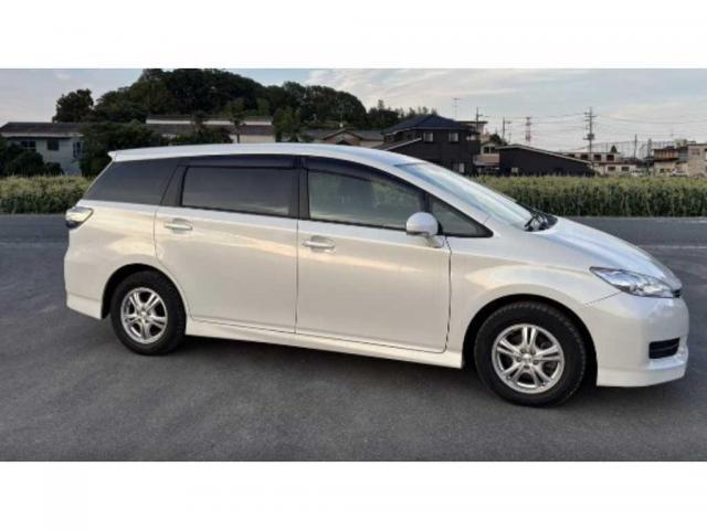 2014 Toyota WISH 1.8X