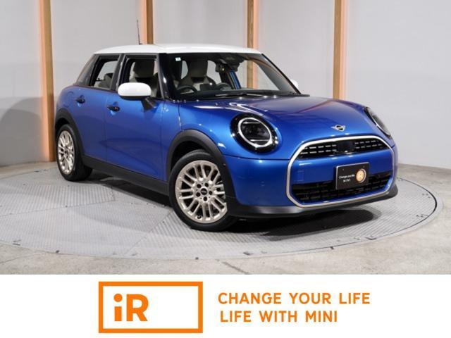 2025 BMW_Mini BMW Mini 5HB Cooper C Favored Trim