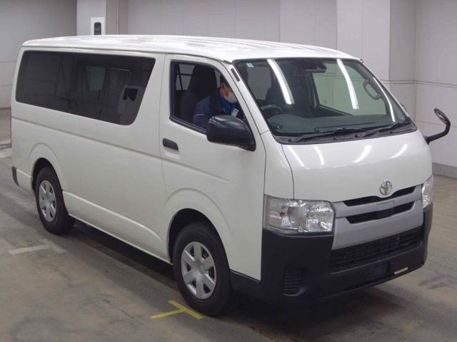 2018 Toyota REGIUS ACE VAN DX 4WD