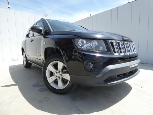 2014 CHRYSLERJEEP JEEP Compass Sports