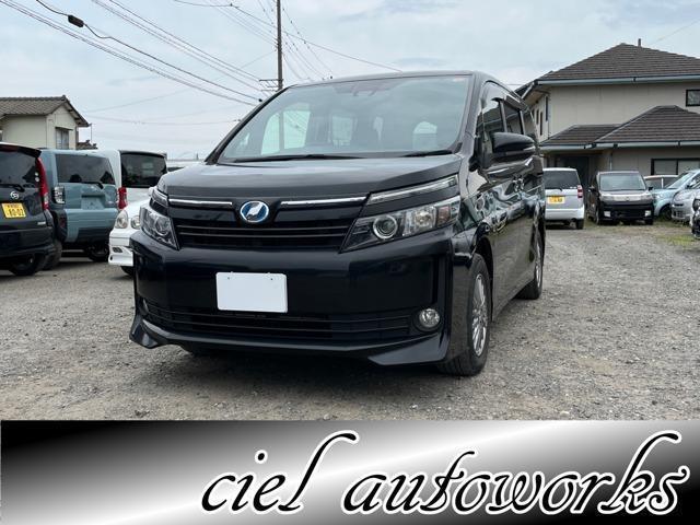 2016 Toyota Voxy Hybrid 1.8 Hybrid V