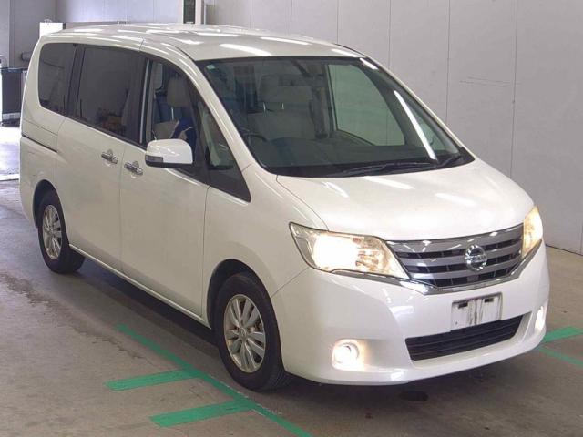 2012 Nissan Serena 20G