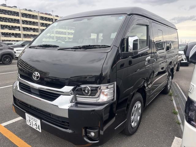 2026 Toyota Hiace Wagon GL — Photo 1