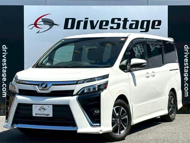 2018 Toyota Voxy ZS — Photo 1
