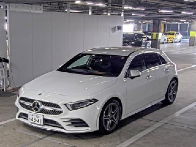 2021 MercedesBenz A-CLASS A200d AMG Line Navi Package