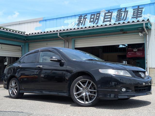 2005 Honda Accord Sedan Euro R 6MT