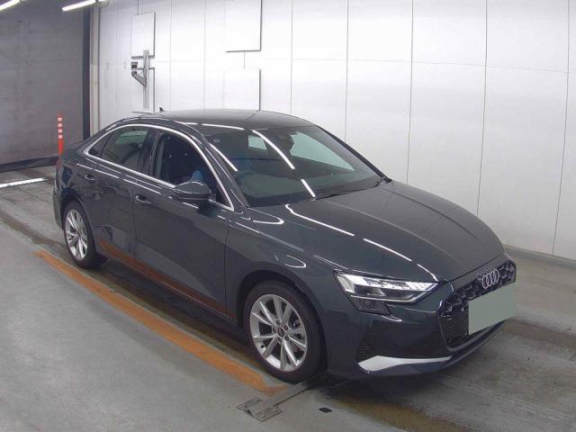 2025 Audi A3 SEDAN 30 TFSI Advanced