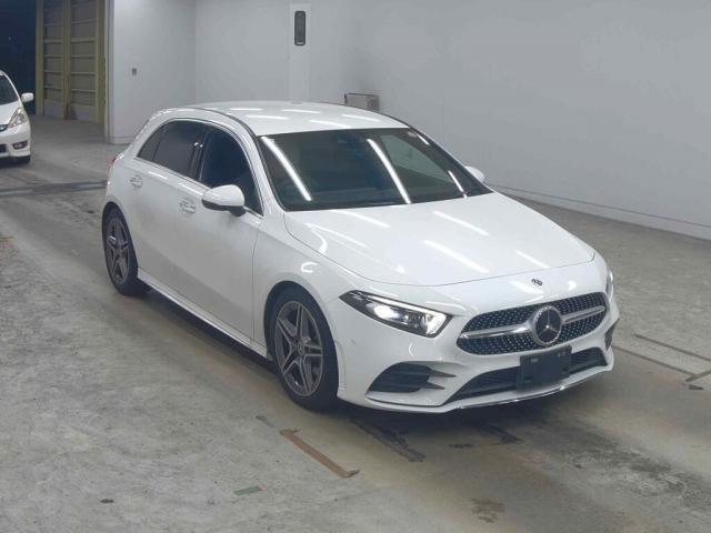 2019 MercedesBenz Benz A Class A200d AMG Line