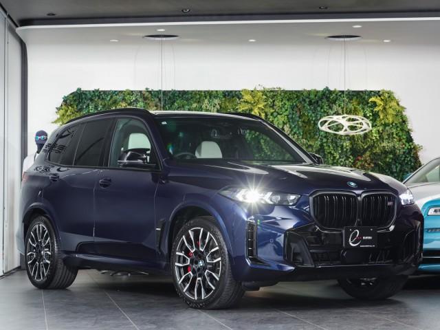 2024 BMW BMW X5 M60i xDrive Tanzanite Blue Ivory White Leather