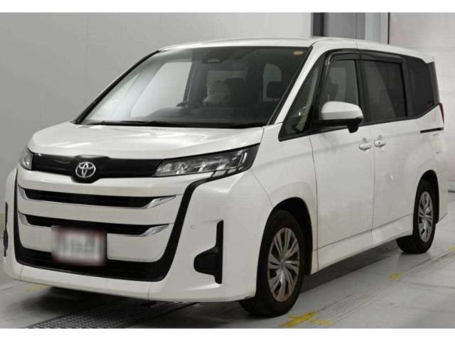 2025 Toyota Noah X — Photo 1