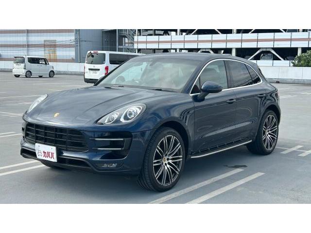 2015 Porsche Macan Turbo