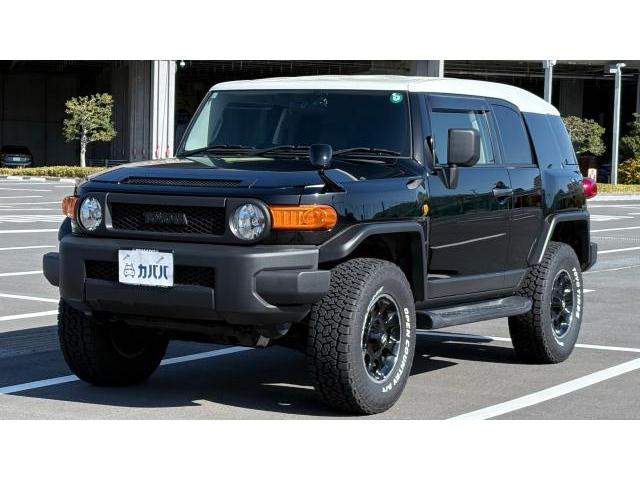 2012 Toyota FJCruiser Black Color Package